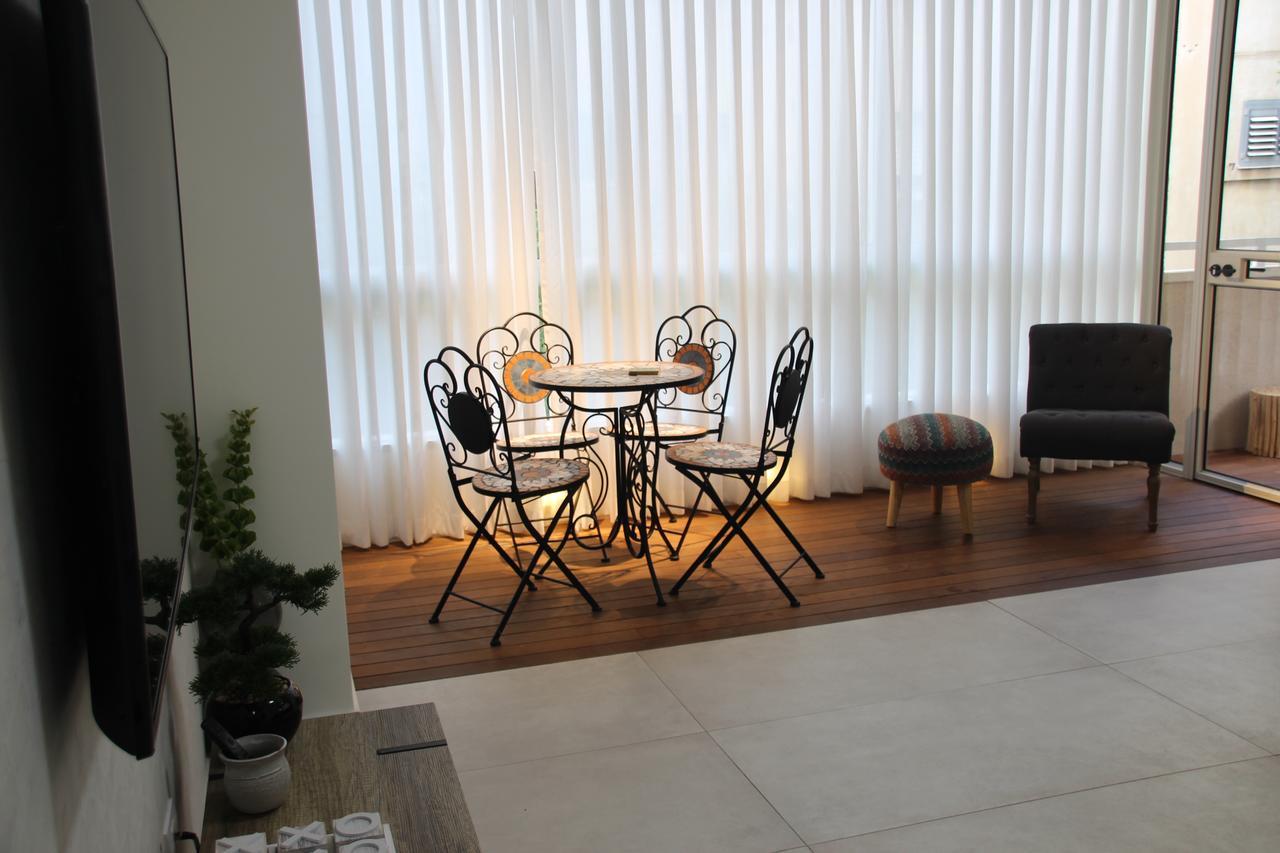 Arianked Palace With Private Parking Tel Aviv Exterior photo